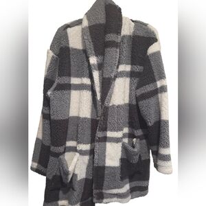 NWOT Roper Plaid Sweater Size Large.